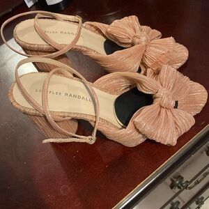 Loeffler Randall camellia